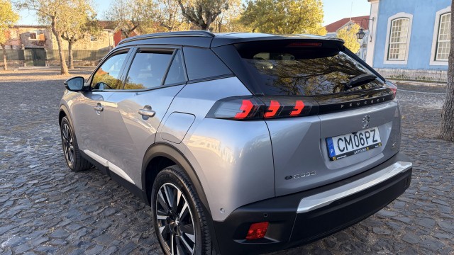 50KWh 136cv GT Pack