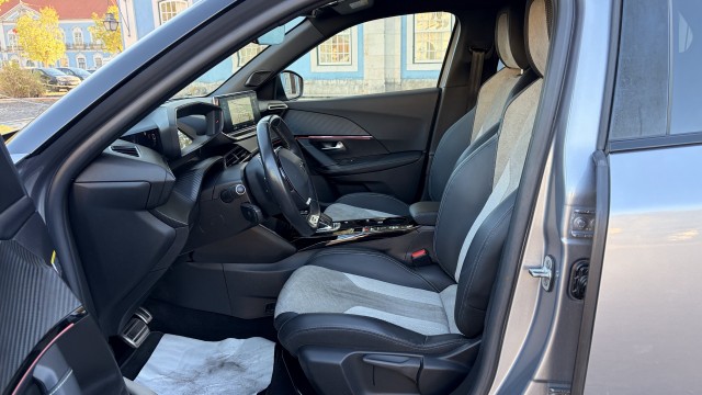 50KWh 136cv GT Pack