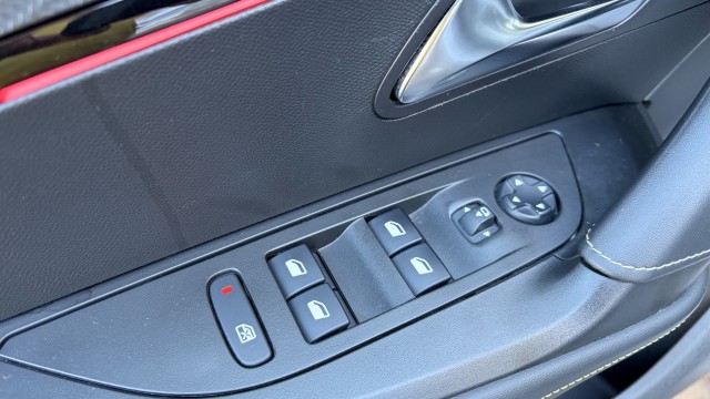 50KWh 136cv GT Pack