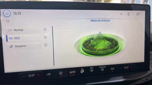 1.0 EcoBoost MHEV STline Autom&aacute;tico