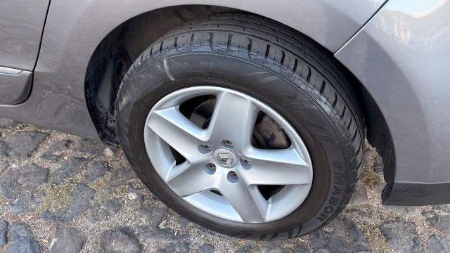 1.5 DCI LUXE 7 LUGARES