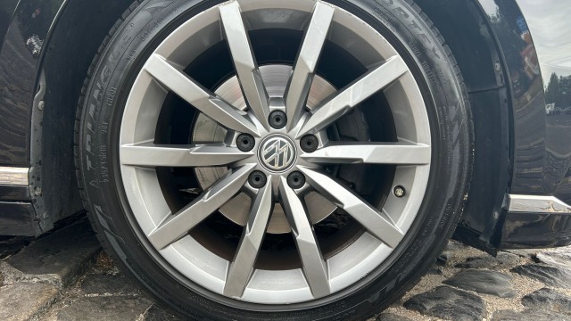 1.6 TDI R-LINE