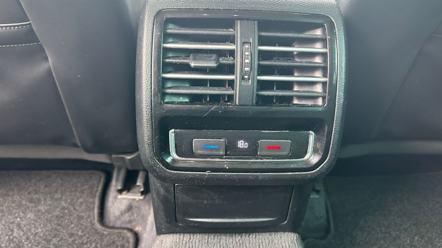 1.6 TDI R-LINE